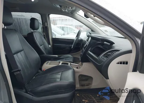 2013 Chrysler Town & Country Touring-L z USA, uszkodzony, nr VIN 2C4RC1CGXDR595724